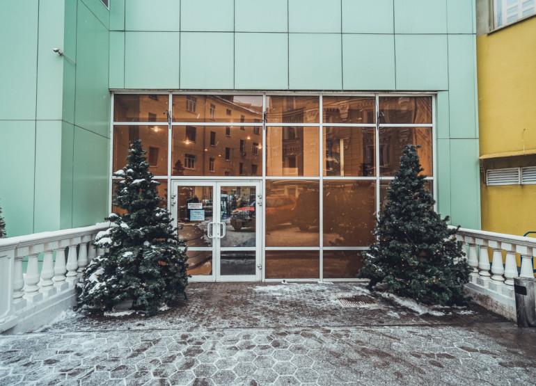 Сафа: Вид входной группы снаружи